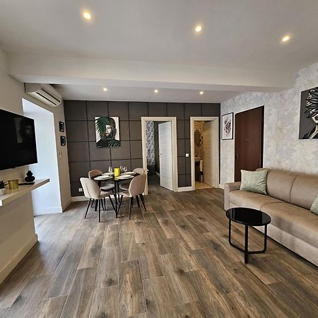 Korzo Suites Sliema III Luaran gambar