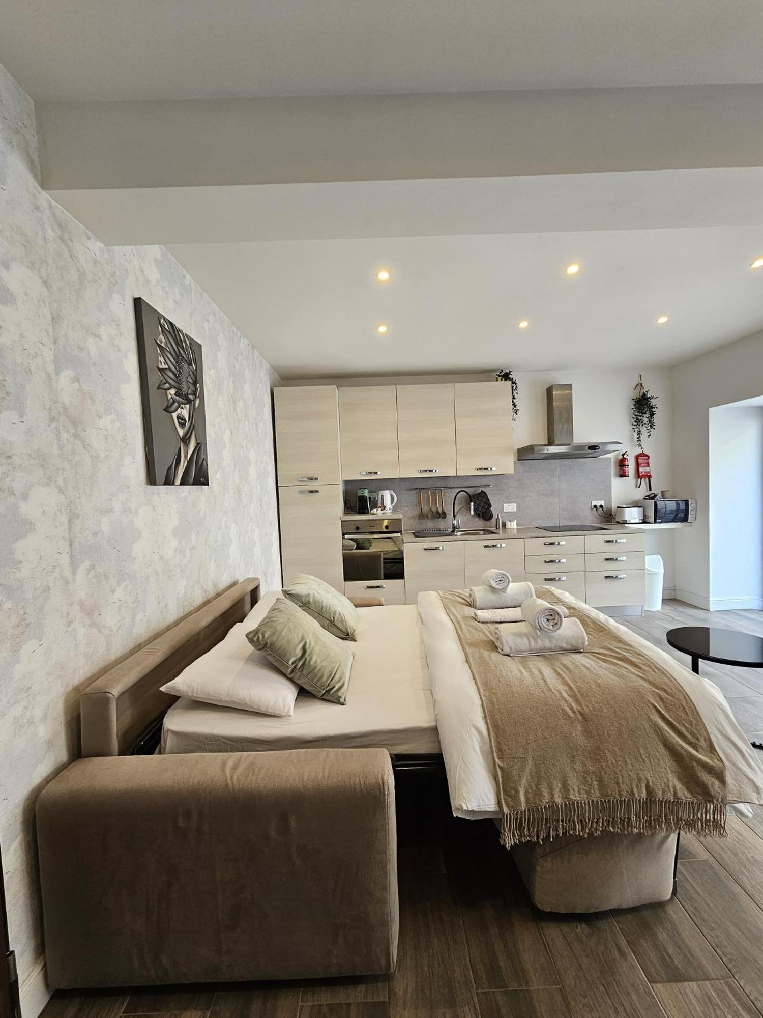 Korzo Suites Sliema III Luaran gambar
